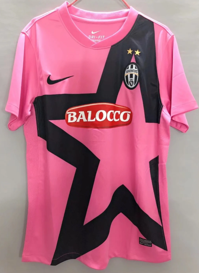 Juventus Away Retro Jersey 2011/12
