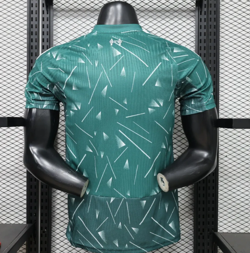 Liverpool Goalkeeper Jersey Player Version 26/27