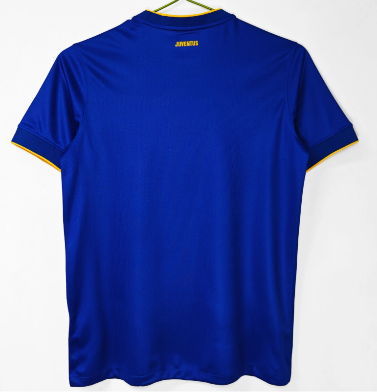 14/15 Juventus Third Retro Jersey