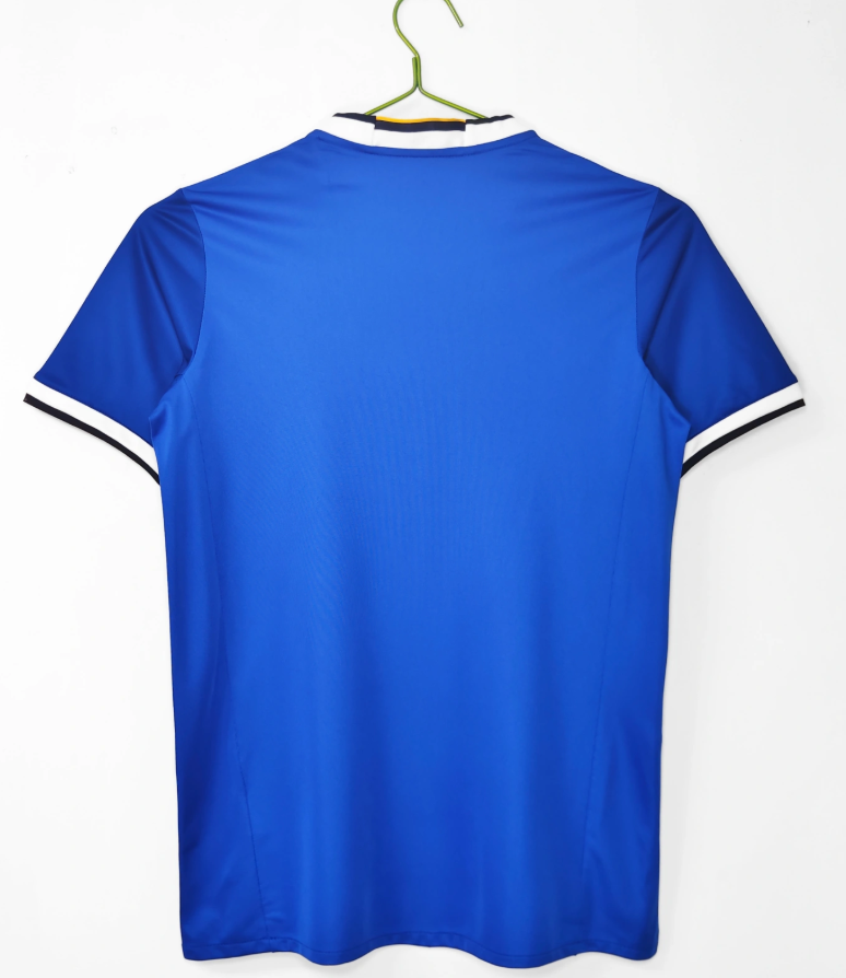 2016-17 Juventus Away Retro Jersey