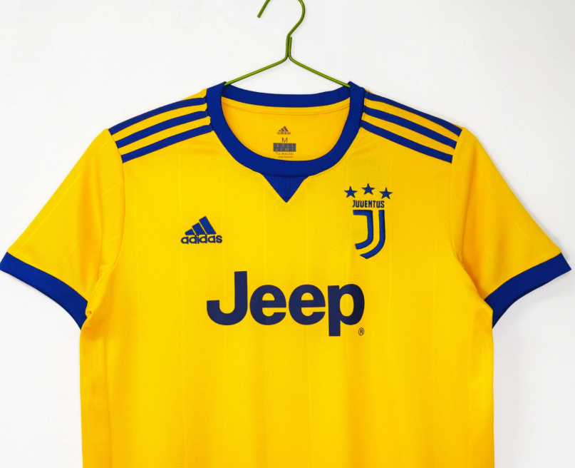 2017-18 Juventus Away Retro Jersey