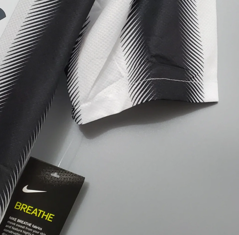 2011-12 Juventus Retro Jersey Home
