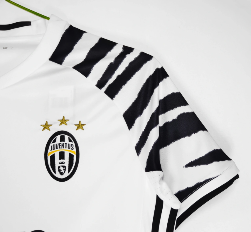 16/17 Juventus Third Retro Jersey