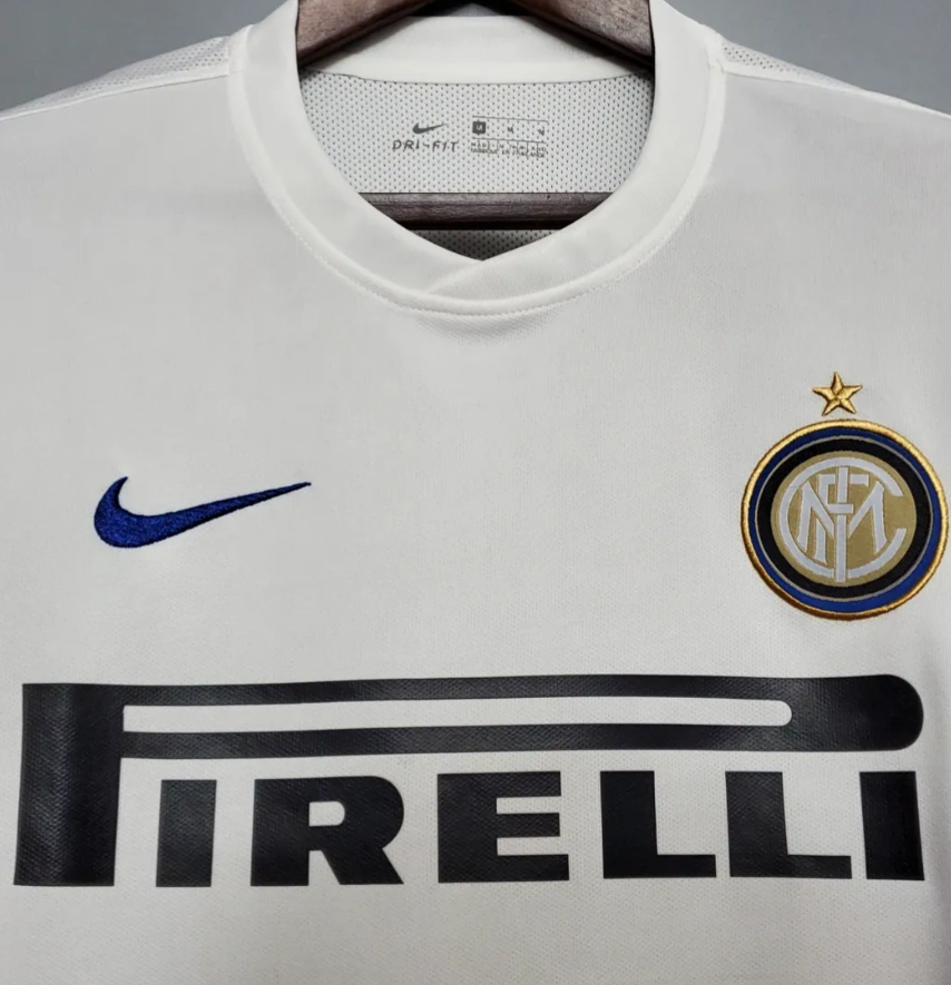 Inter Milan Away Retro Jersey 2010/11
