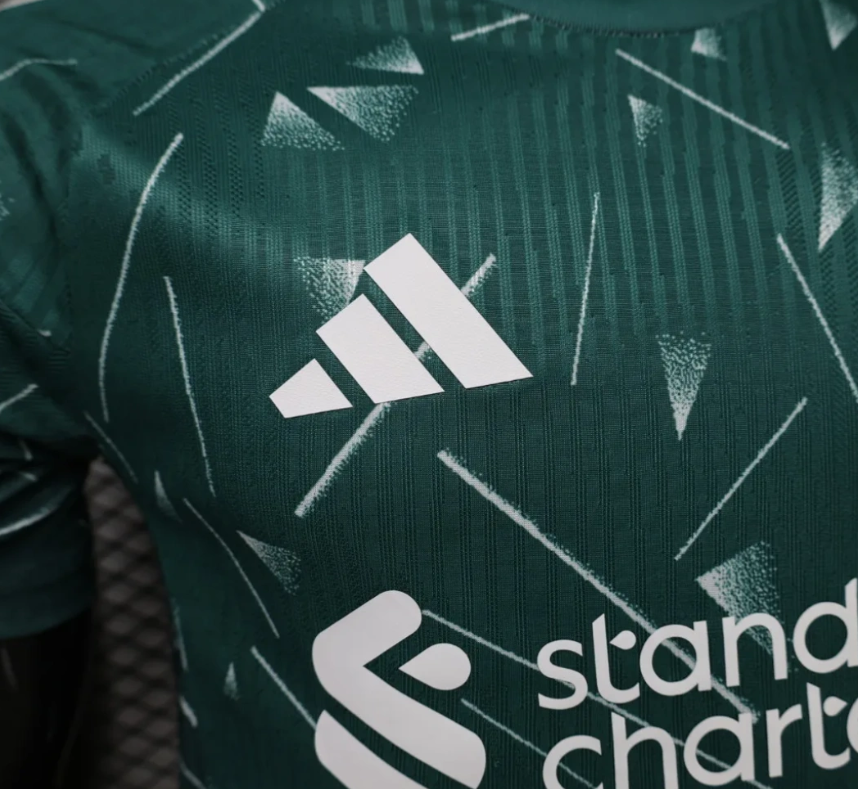 Liverpool Goalkeeper Jersey Player Version 26/27