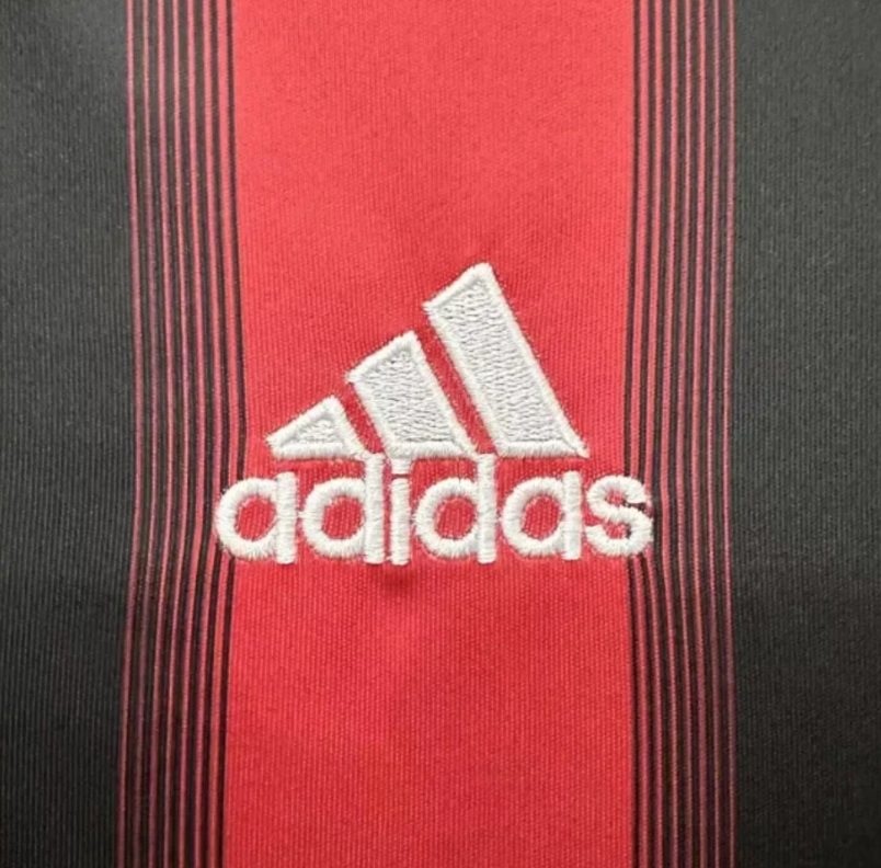 AC Milan Retro Jersey Home 2004/05