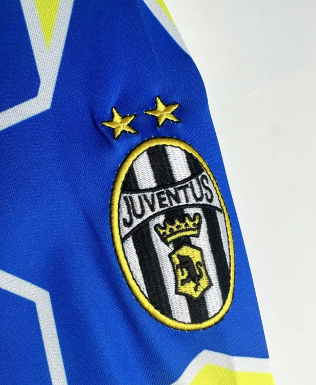 Juventus Away Retro Jersey 1997/99