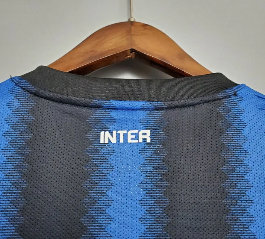 10-11 Inter Milan Retro Jersey Home